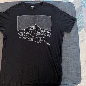 Old Navy Black Mountain Graphic Tee